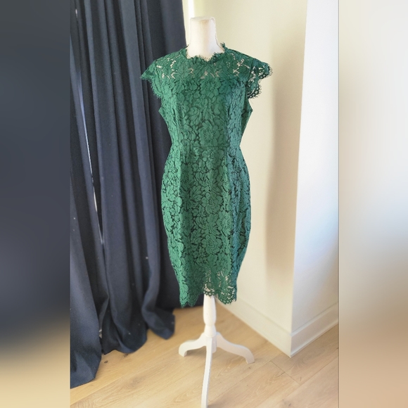 Crew Neck Floral Lace Midi Dress - Picture 2 of 16